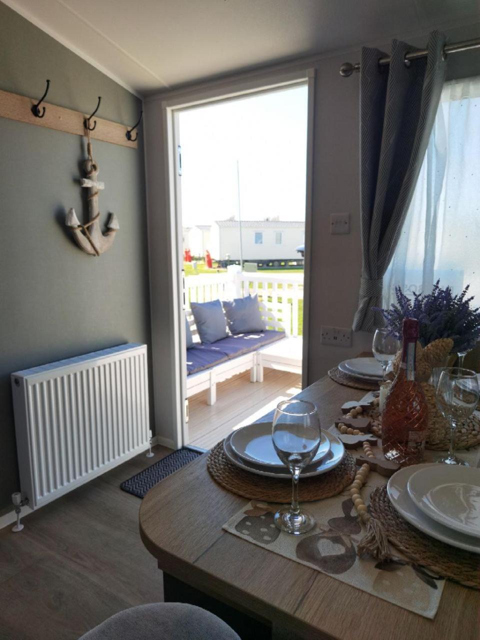 Big Boss Caravan-Camber Sands, Free Wi-Fi, Netflix, Parking Exterior foto