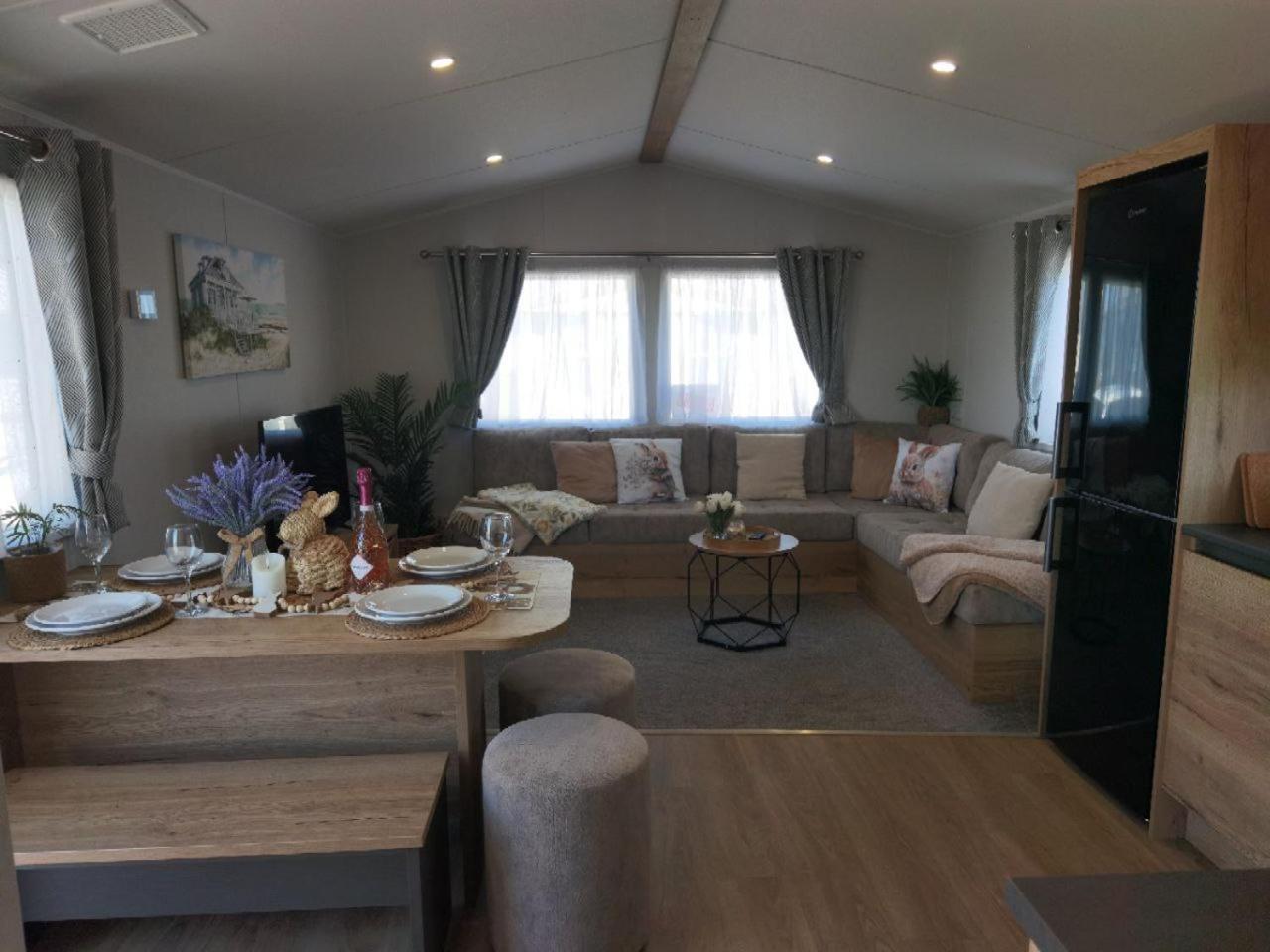 Big Boss Caravan-Camber Sands, Free Wi-Fi, Netflix, Parking Exterior foto